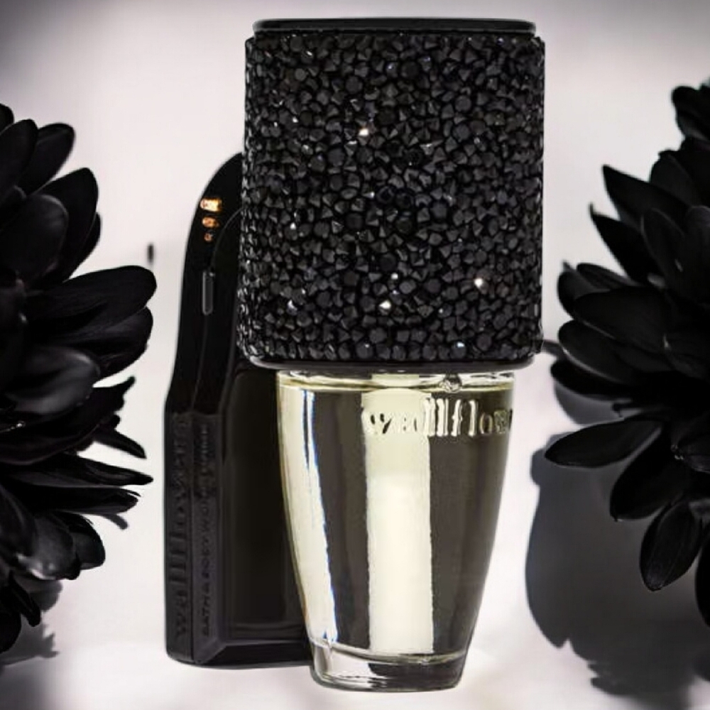 Bath and Body Works, Black Sparkle Scent Control Wallflowers Fragrance Plug